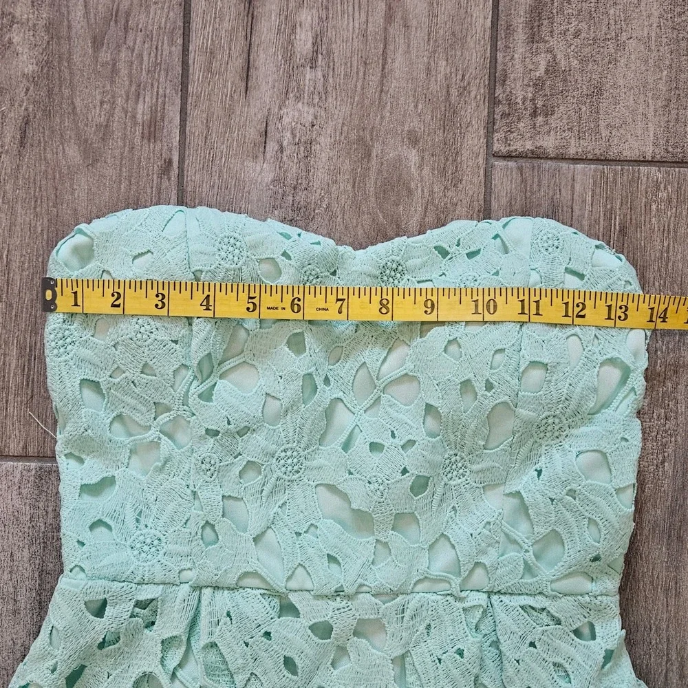 Alya Francesca's Strapless Lace Dress Size S Mint NEW Floral Sweetheart Midi